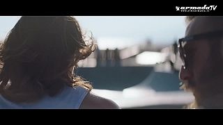 Sultan + Shepard feat. Gia - Love Me Crazy