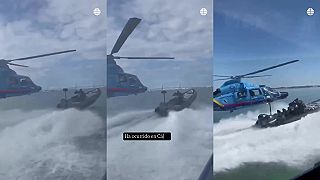 video Šialená naháňačka na vode! Policajná helikoptéra vs. pašeráci drog v Cádize!