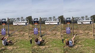 video Ten zvuk kokosu (headshot)