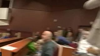 Kosák a kladivo je rovnaké svinstvo ako hákový kríž a nočný vlci v Košiciach