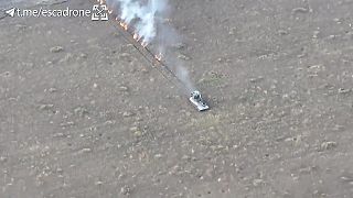2S1 Gvozdika po zásahu FPV-čka