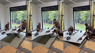 video Pokládka veľkoformátovej dlažby je celkom náročná