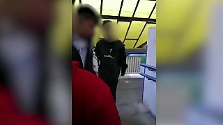 Šikana v Česku - Kopance na hlavu
