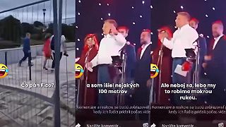 Muž sa pýta pána fica z plota kedy už pôjdete sedieť.
