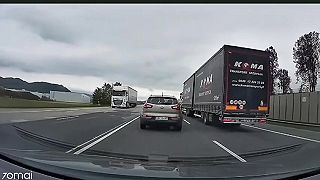 Sme šoféri z povolania a pomáhame si navzájom