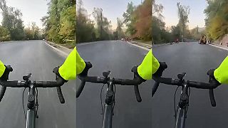 video Rozumné by bolo trošku spomaliť, alebo nie? (cyklistická nehoda)