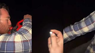 video Joey sa trochu opil a dostal skvelý nápad, chcel chrliť plamene!