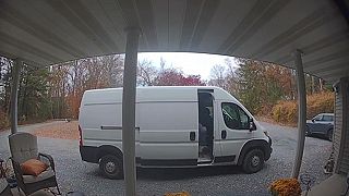 video Vezmi ma odtiaľto preč, nestarajú sa tu dobre o mňa!