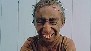 video Ratman - taliansky horor z roku 1988 ťa rozosmeje