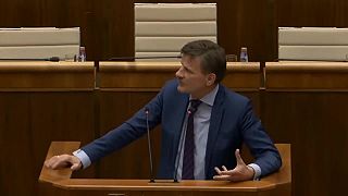Hádka o Burdu a ‘žranie hamburgerov’ vytočila Tibora Gašpara: Schôdzu stopol pre