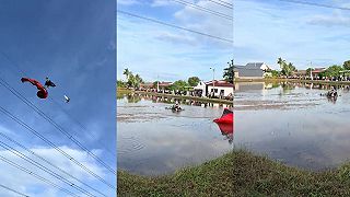 video A tebe nikto nepovedal, že v blízkosti elektrického vedenia by si lietať nemal?