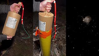 video Odpálenie 2500 gramov ťažkej zábleskovej ohňostrojovej nálože kategórie F4