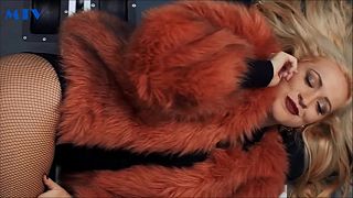 Dominika Mirgova - HORE HD MTV