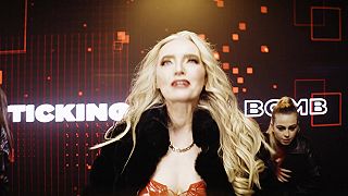 E - Rotic - My Heart Is Ticking Like A Bomb