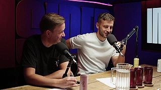 Český šovinista Ivo Lukačovič a jeho podriadený manažér