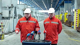 Brífing predsedu vlády SR Roberta Fica po návšteve spoločnosti Slovalco v Žiari