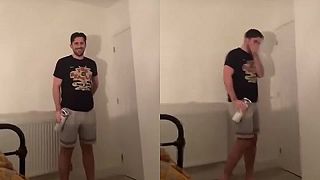 video Počkaj, ešte ju nepúšťaj, počúvaj ako vreští!