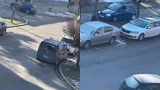 V Česku muž úmyslně najížděl autem do chodců