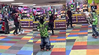 video Žena zaútočila na pracovníkov SBS, štátna polícia ju rýchlo „vybavila” (USA)