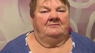 Ruská matka prosí Putina o záchranu jej pedofilného syna