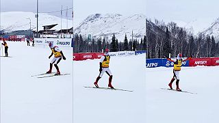 video Moonwalk na bežkách? To by mal ovládať každý biatlonista!