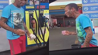 video Opitý vagabund chcel vyskúšať trochu benzínu