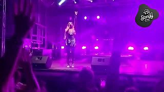 VERONA Na mě neštěkej, já chci sex i ráno PARODIE LIVE
