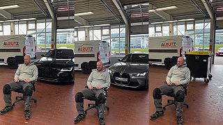 video Nemecký mechanik pozná autá podľa zvuku zatvorenia kapoty