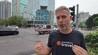 video Čcheng-tu: Niektorí mladí Číňania už nevedia tankovať