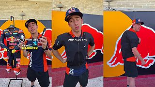 video Pretekár Pedro Acosta ti ukáže, ako funguje jeho špeciálna airbagová kombinéza