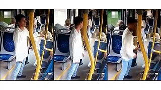 Moslim v autobuse