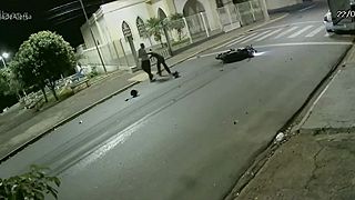 Bývalý priateľ napadol svoju bývalú priateľku v Brazílii