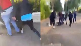 Skupina migrantov napadla a týrala francúzskeho tínedžera v dave