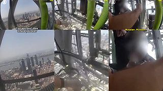 Zatýkanie dvojice na Empire State Building zachytila policajná kamera
