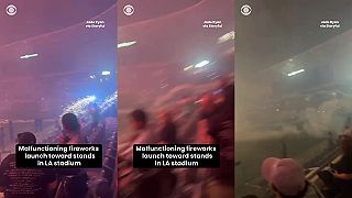Porucha pyrotechniky na štadióne v LA prinútila fanúšikov utiecť do bezpečia