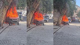 Dve explózie otriasli centrom Damasku počas návštevy francúzskeho prezidenta