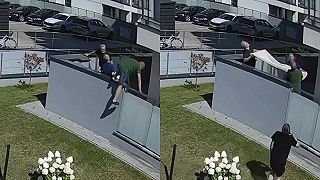 video Susedia zachránili 4-ročné dievčatko, ktoré spadlo z balkóna, matka bola opitá!