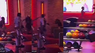 video Kúsok bowlingu na koniec dňa