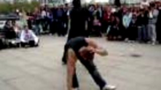 Break Dance and Body Popping to Suavamente at South Bank