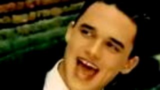 Gareth Gates - Anyone of Us /Ktokoľvek z nás/