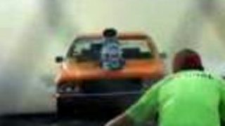 Pontiac GTO 1970 v plnej paráde - burning