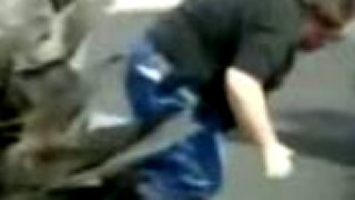 Tlsťoch na skateboarde