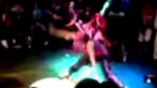 BREAKDANCE žENY - boty 2007 b girl battle japan (Shie Chan Naru
