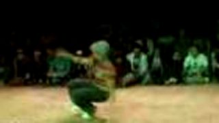 BREAKDANCE žENY - B Girl battle bgirl labeille _bgirl mel vs bg