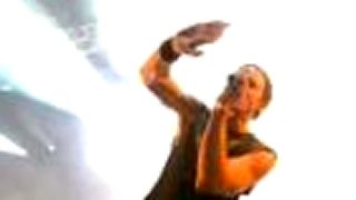 Pendulum - I m Not alone (Live)