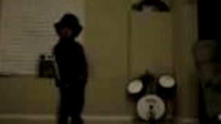 Baby Boogaloo - pocta Michael-ovi Jackson-ovi