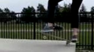 Skateboarding spomalene