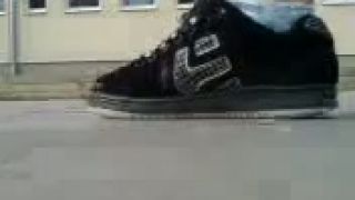 Horrible ETNIES