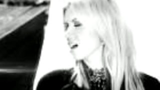 Patrícia Vitteková - Je dirai non non (2010)