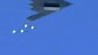 B - 2 Spirit: Zhadzovanie bômb